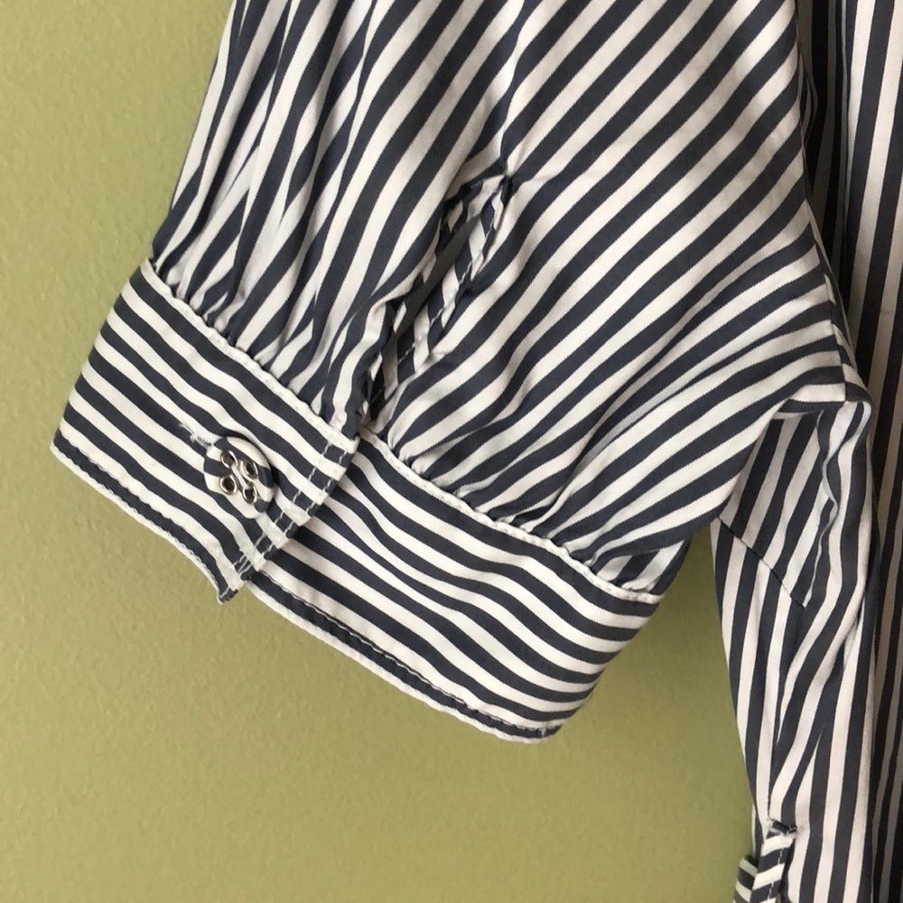 Striped Banana Republic dress. - Picture 3 of 5